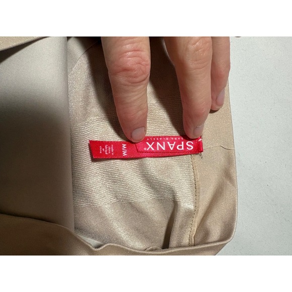 SPANX High Waist Power Shorts Shapewear Beige Open Gusset size M - Picture 2 of 6